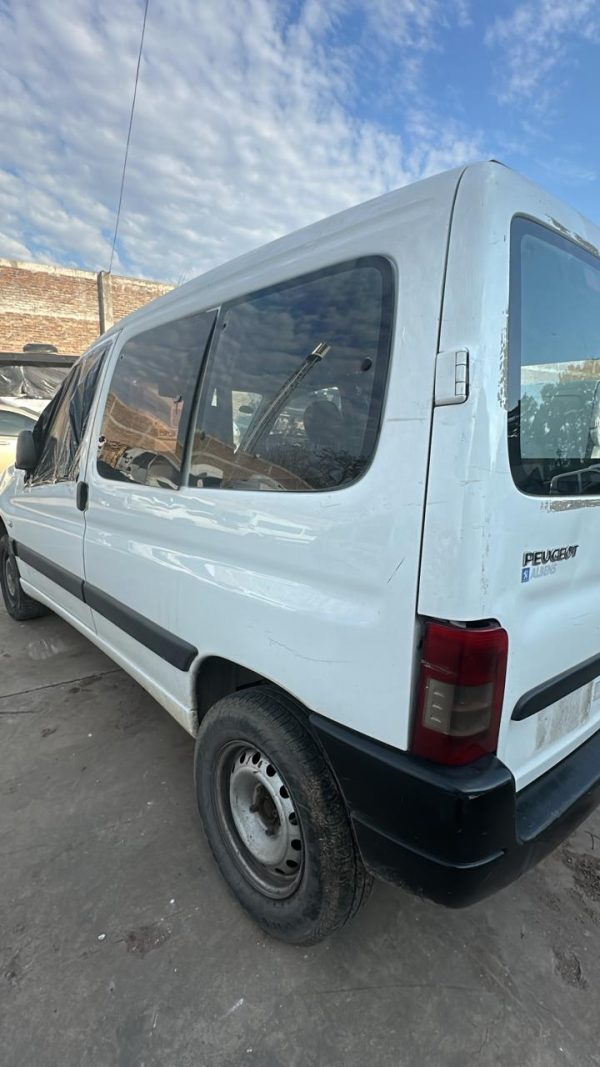 PEUGEOT PARTNER CONFORT 1.4 (NTL161)