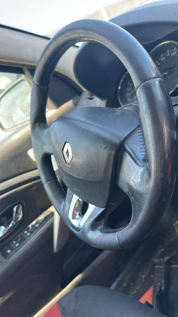 RENAULT FLUENCE 2.0 16V DYNAMIQUE (OJF242)