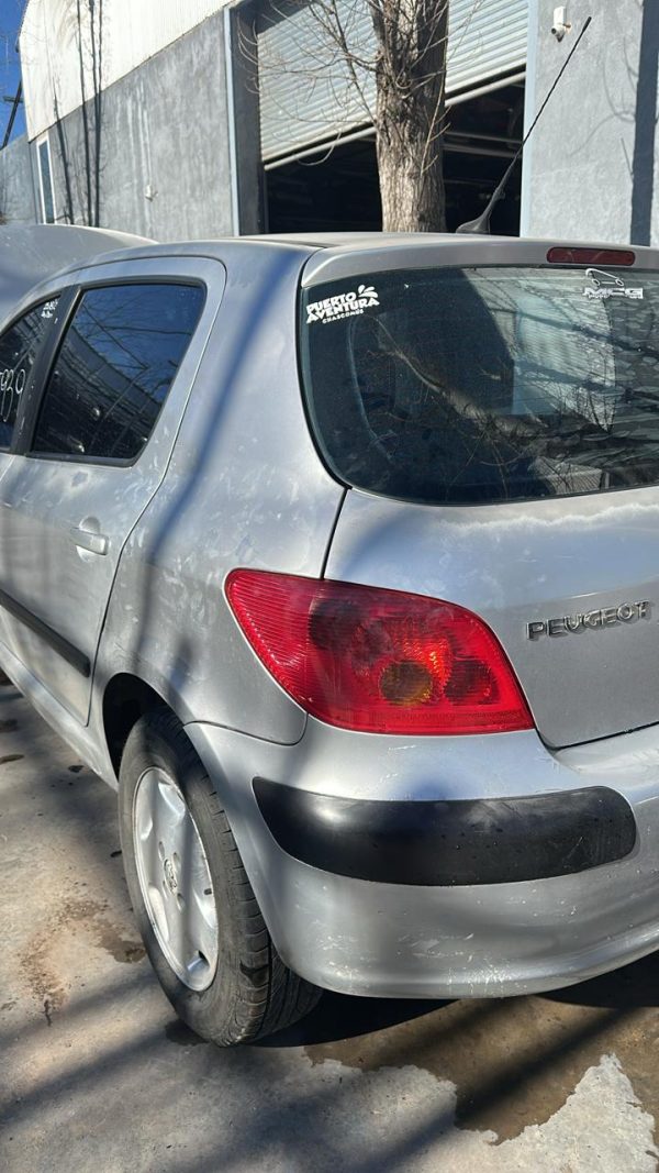 PEUGEOT 307 XS 1.6 5P (KHJ939)