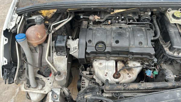 PEUGEOT 408 ACTIVE 1.6 (AB752MP)