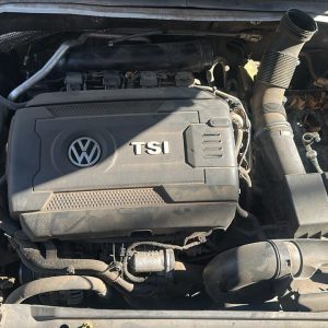 VW VOLKSWAGEN VENTO 2.0L GLI (AC334DG)