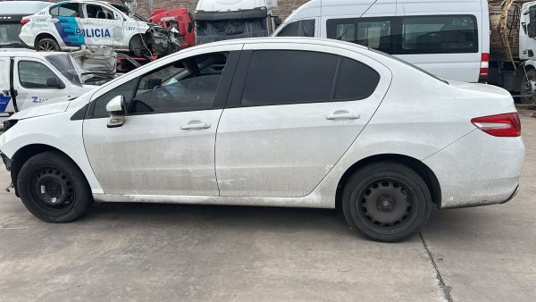 PEUGEOT 408 ACTIVE 1.6 (AB752MP)