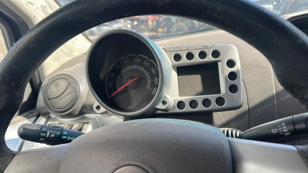 CHEVROLET SPARK LT (LUV107)