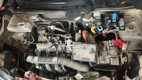 RENAULT KWID OUTSIDER 1.0 (AD879AG)
