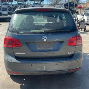 VW VOLKSWAGEN SURAN 1.6L 5D 717 (OAL132)