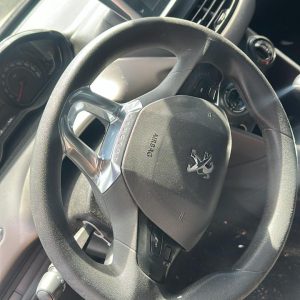 PEUGEOT 208 ALLURE 1.6 TIPTRONIC 6 (AC801XY)