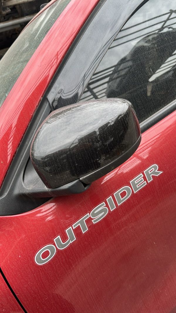 KWID OUTSIDER 1.0 (AD879AG)