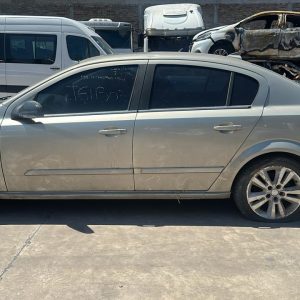 CHEVROLET VECTRA CD 2.4 (IGH303)