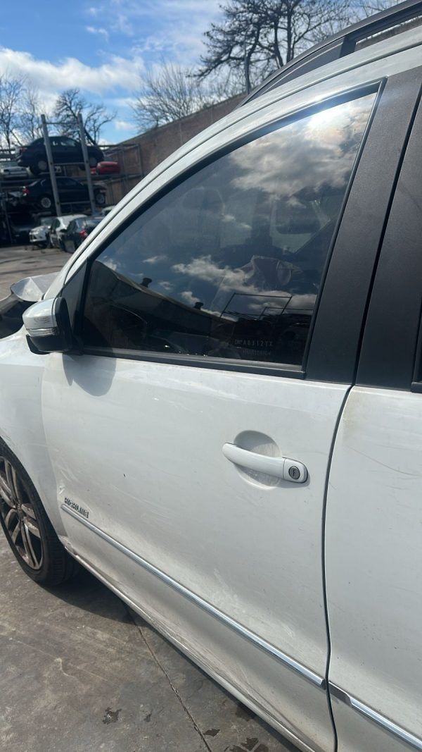 VW VOLKSWAGEN SURAN 1.6 16V 5D 428 (AB312YX)