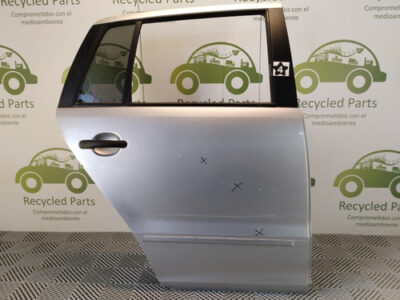 Puerta Trasera Derecha Vw Suran Ln (04799976)