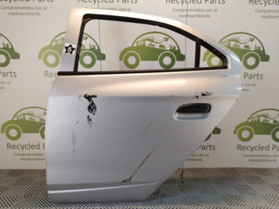 Puerta Trasera Izquierda Chevrolet Prisma (04835553)