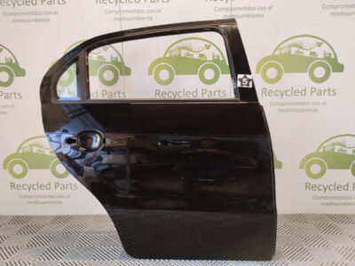 Puerta Trasera Derecha Vw Gol (04822502)