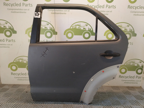 Puerta Trasera Izquierda Toyota Hilux Sw4 (05321052)