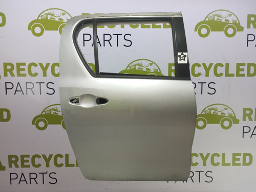 Puerta Trasera Derecha Toyota Hilux Ln (04308374) Lp