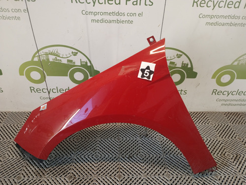 Guardabarro Izquierdo Ford Focus 3 (05669126)