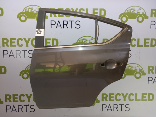Puerta Trasera Izquierda Nissan Versa (05275344) Lp
