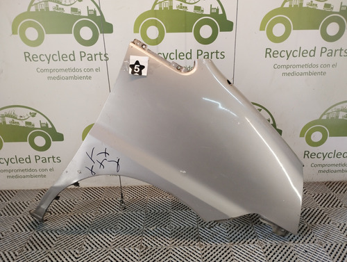 Guardabarro Derecho Hyundai H1 (05300351)