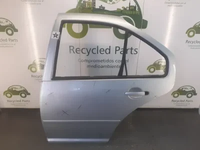Puerta Trasera Izquierda Vw Bora (03574208) Lp