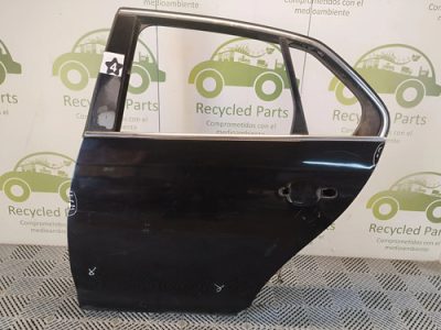 Puerta Trasera Izquierda Vw Vento Lv (05235673)