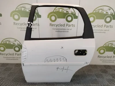 Puerta Trasera Izquierda Chevrolet Corsa (04837993) Lp