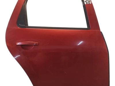 Puerta Trasera Derecha Renault Duster (05574903)