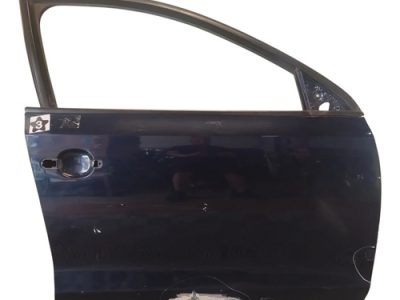 Puerta Delantera Derecha Vw Vento Li (05647297)