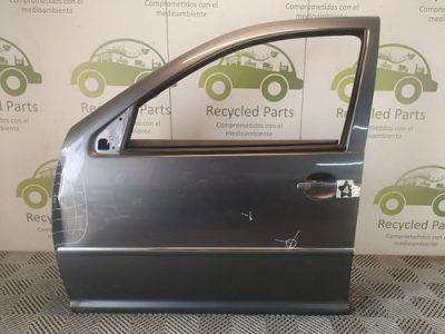 Puerta Delantera Izquierda Vw Bora (05975798)