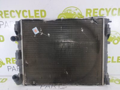 Radiador De Agua Renault Sandero 1.6 (05847362)