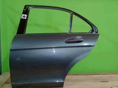 Puerta Trasera Izquierda Mercedes Benz C200 (03709230) Lp