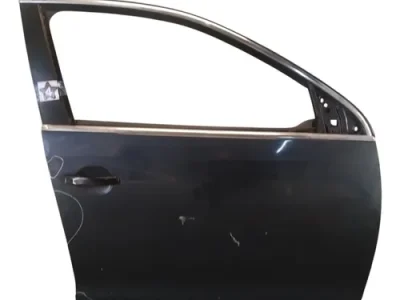 Puerta Delantera Derecha Vw Vento Lv (05335853)