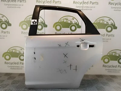 Puerta Trasera Izquierda Ford Focus F2 (04578176) Lp