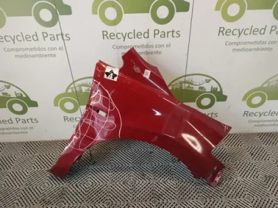 Guardabarro Derecho Nissan Tiida (05513782)