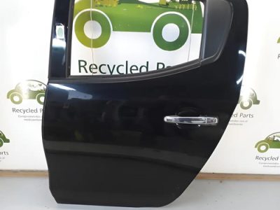 Puerta Trasera Izquierda Mitsubishi L200 (03250629)