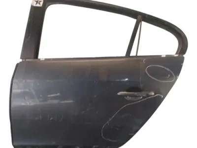 Puerta Trasera Izquierda Renault Fluence (04116632)