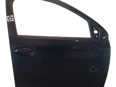 Puerta Delantera Derecha Toyota Etios (04958322)