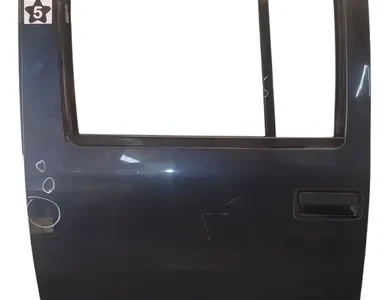 Puerta Trasera Izquierda Chevrolet S10 (05718090)