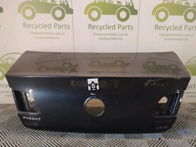 Tapa De Baul Vw Passat B6 (02665045)