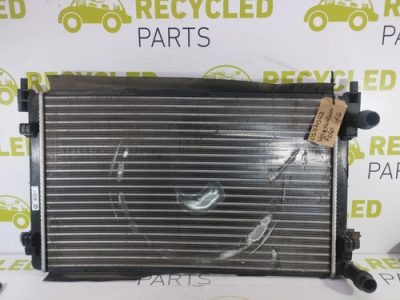 Radiador De Agua Vw Polo 1.6 Msi (05471562)