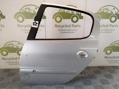 Puerta Trasera Izquierda Peugeot 207 (04718861)