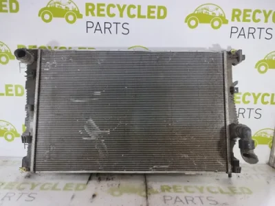 Radiador De Agua Jeep Cherokee 2.4 (03402875)