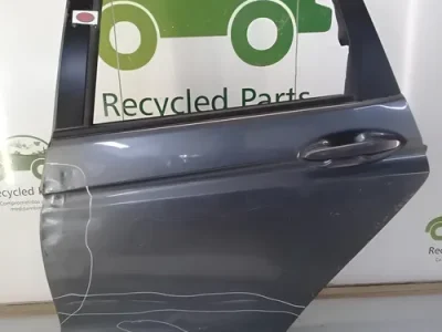 Puerta Trasera Izquierda Honda Fit Ln (03099555)
