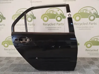 Puerta Trasera Derecha Mitsubishi Lancer 7ma (04986789)