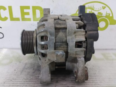 Alternador Toyota Hilux 2.4 (05274640)