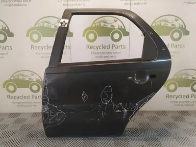 Puerta Trasera Izquierda Fiat Palio F3 (04688109)