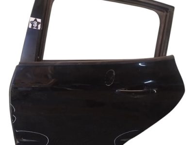 Puerta Trasera Izquierda Peugeot 208 (06961435)