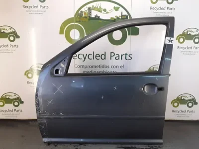 Puerta Delantera Izquierda Vw Bora (04422090)