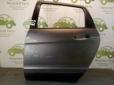 Puerta Trasera Izquierda Mercedes Benz B170 (04554848)