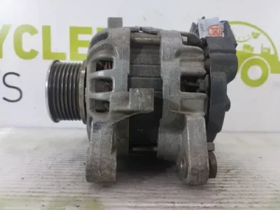 Alternador Toyota Hilux 2.8 (05762752)