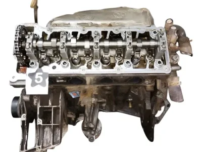 Motor Ford Focus 1.6 8v (06000859) Solo Block Detalle