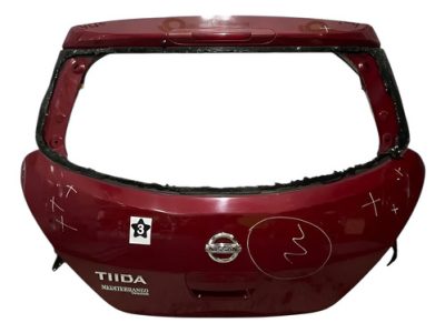 Porton Trasero Nissan Tiida (05572004) Lp*